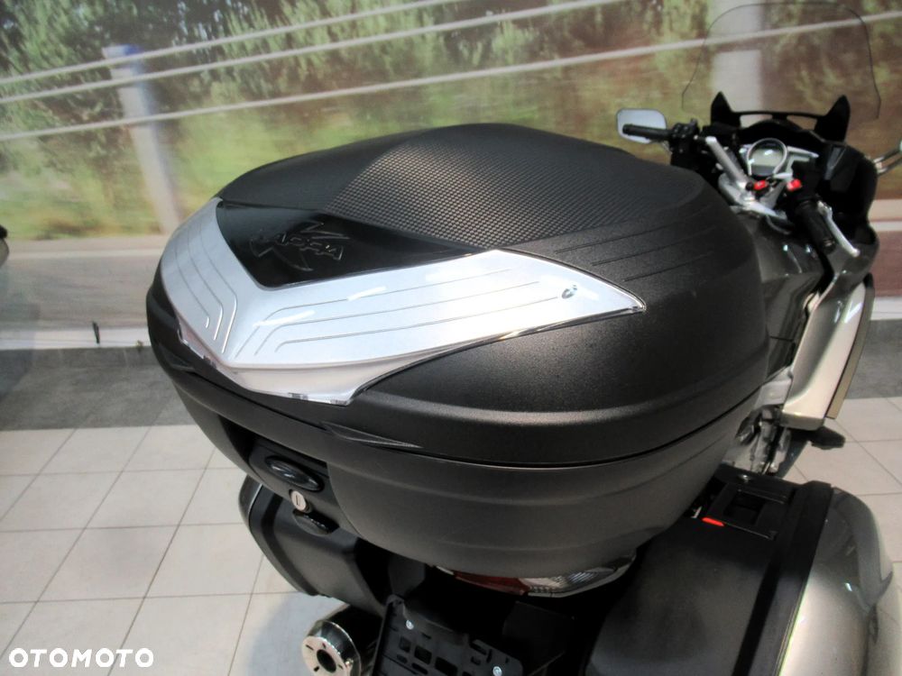 Yamaha FJR - 21