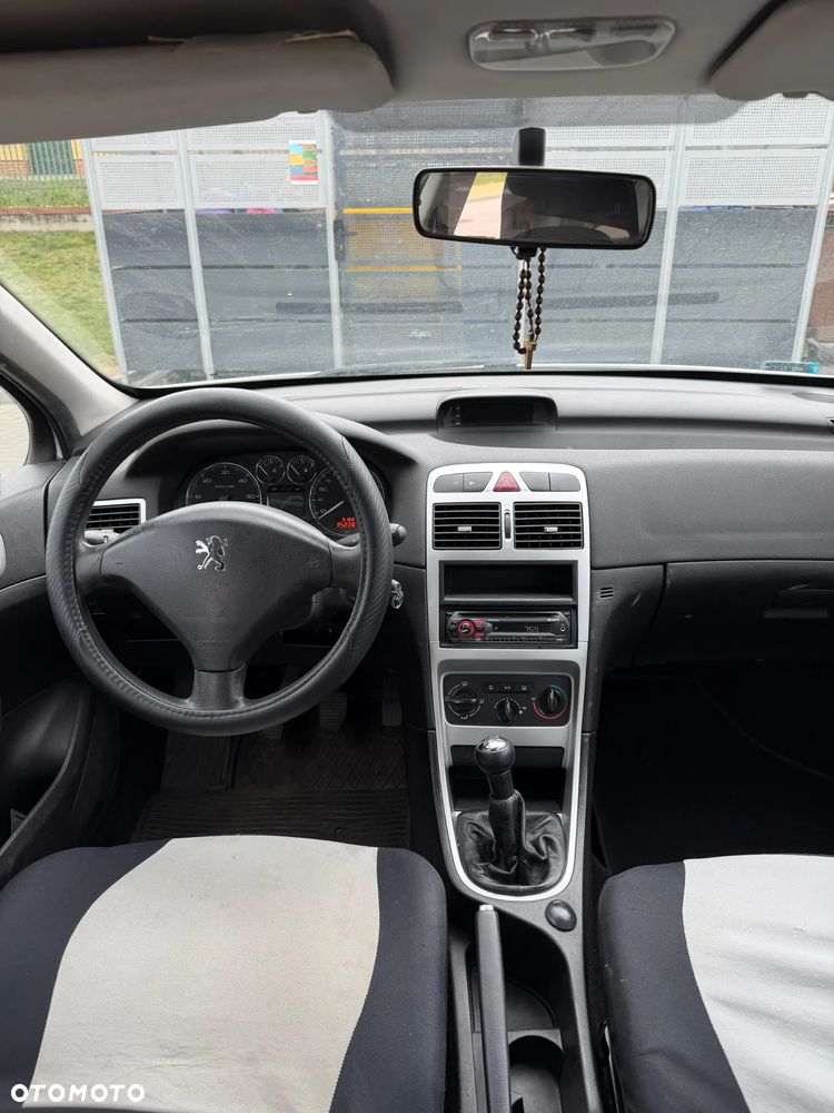 Peugeot 307 1.6 HDI Oxygo - 9