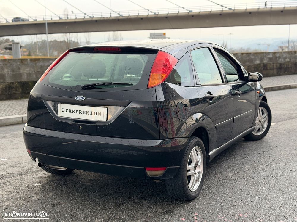 Ford Focus Ambiente - 8