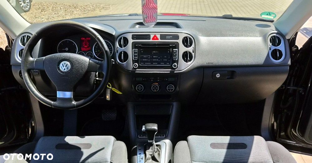 Volkswagen Tiguan - 34