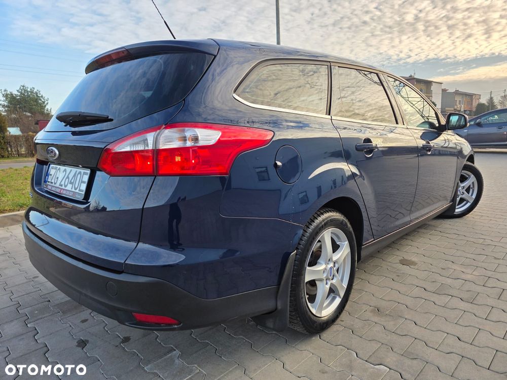 Ford Focus 1.6 TDCi DPF SYNC Edition - 5
