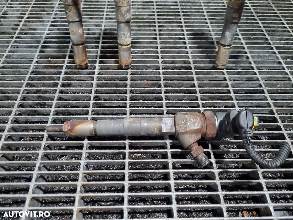 Injector Suzuki Vitara IV 1.6 D 2014 - 2018 120CP D16AA (1288) Diesel 0445110589 - 3