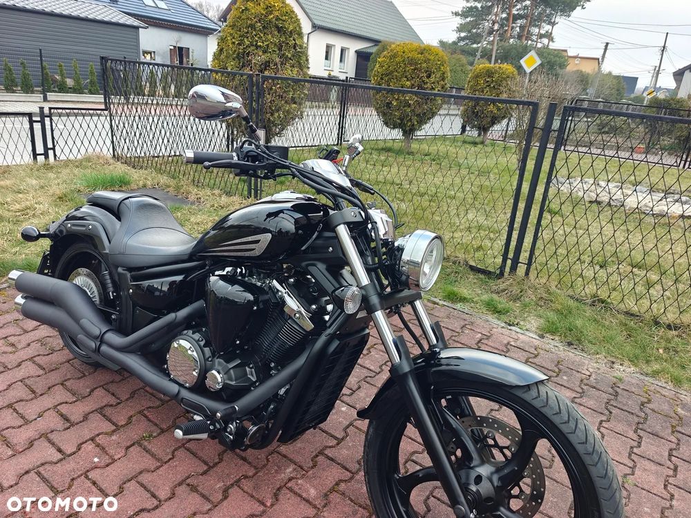 Yamaha XVS - 3