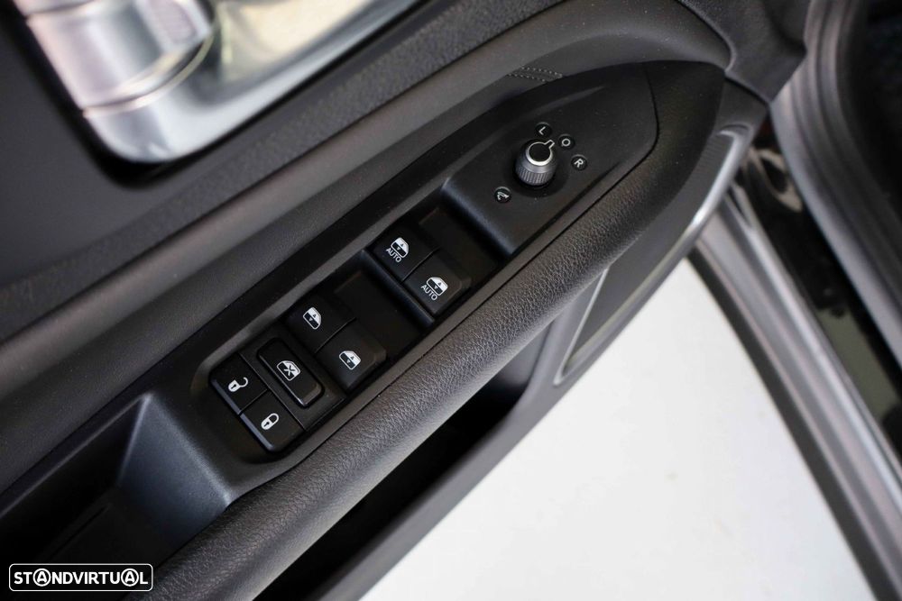 Jeep Compass 1.3 TG Trailhawk - 17