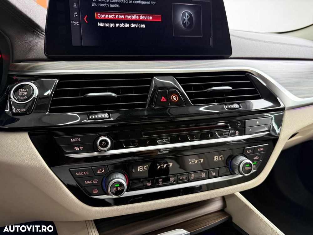 BMW Seria 5 520d AT - 11
