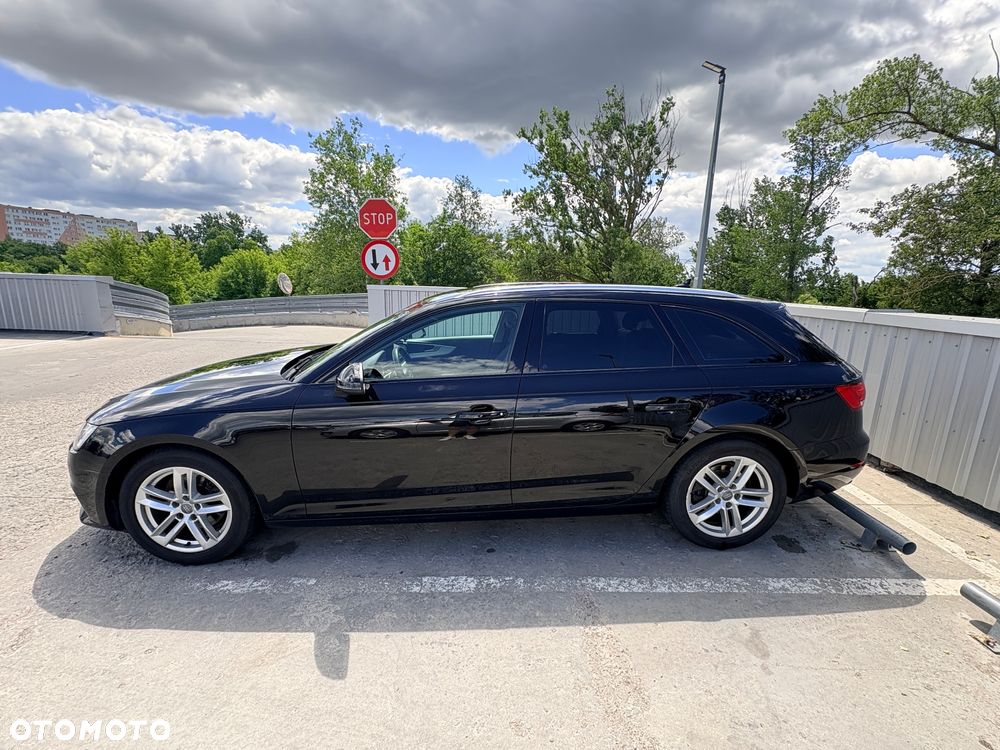 Audi A4 Avant 2.0 TDI S tronic - 2
