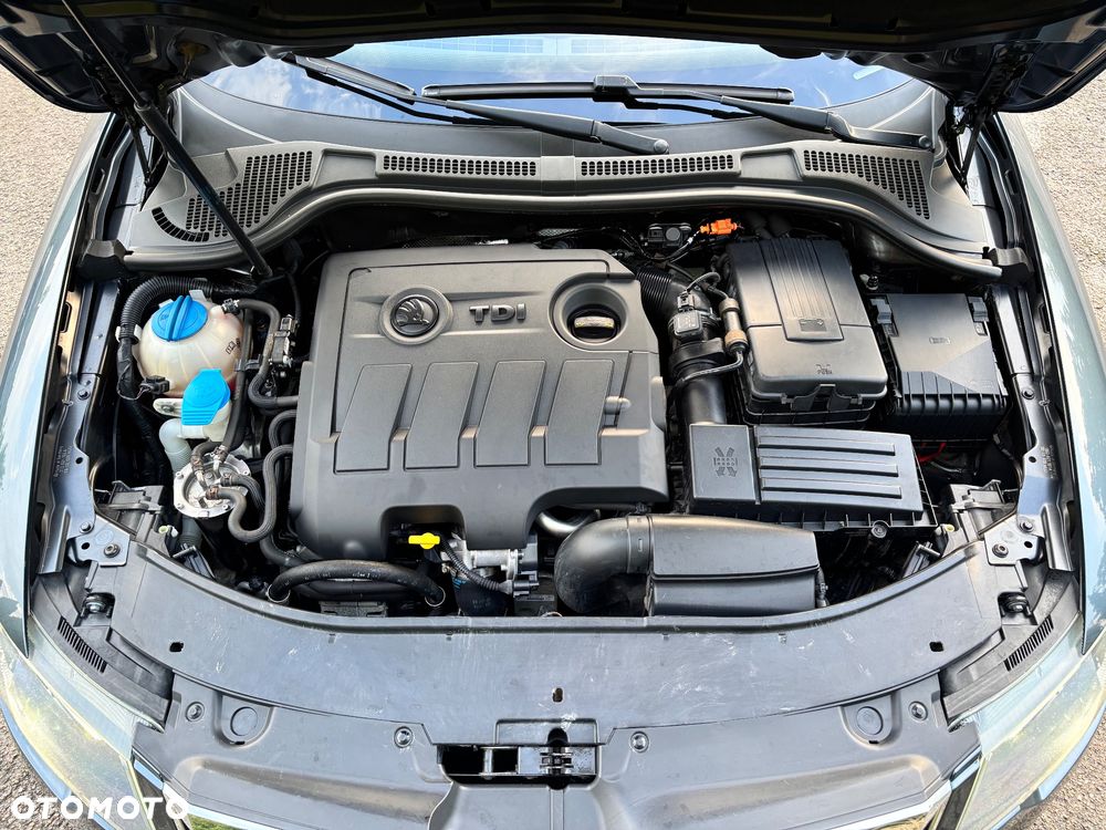 Skoda Superb 1.6 TDI Green tec Exclusive - 33