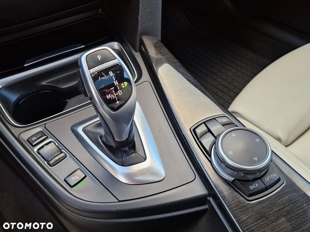 BMW Seria 4 428i Gran Coupe - 23
