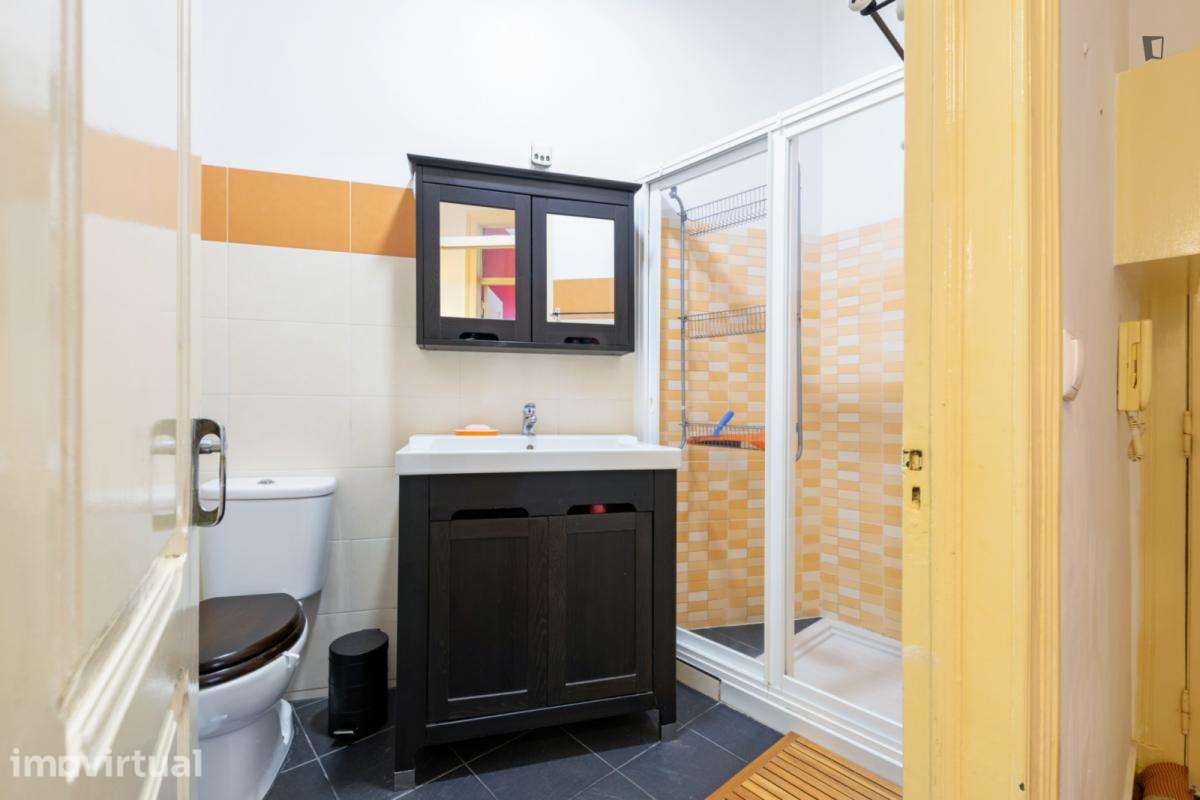 Apartamento com 2 quartos - localizado em Penha Lisbon - Grande imagem: 2/17