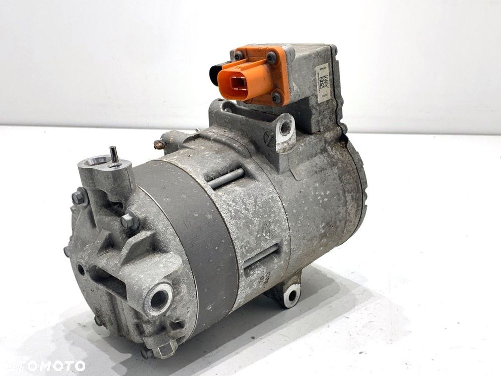 SPRĘŻARKA KLIMATYZACJI  SKODA SUPERB III Kombi (3V5) 2015 - 2022 1.4 TSI iV 160 kW [218 KM] - 1