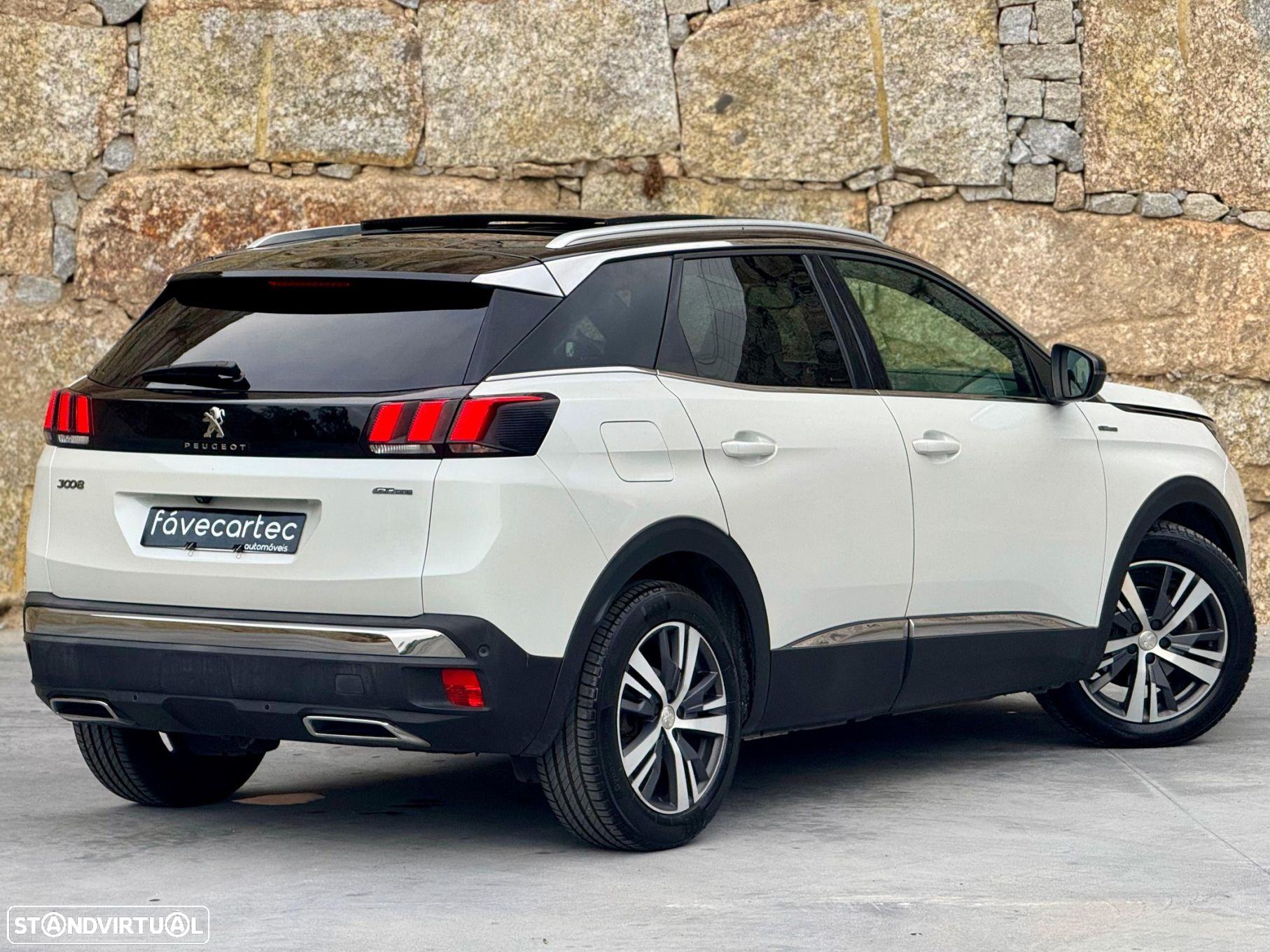 Peugeot 3008 1.6 BlueHDi GT Line EAT6 - 23