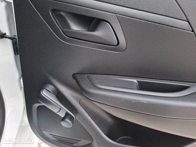 Peugeot 208 PureTech 75 Active - 37