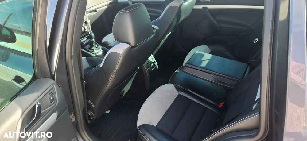 Skoda Octavia 2.0 TDI RS - 7