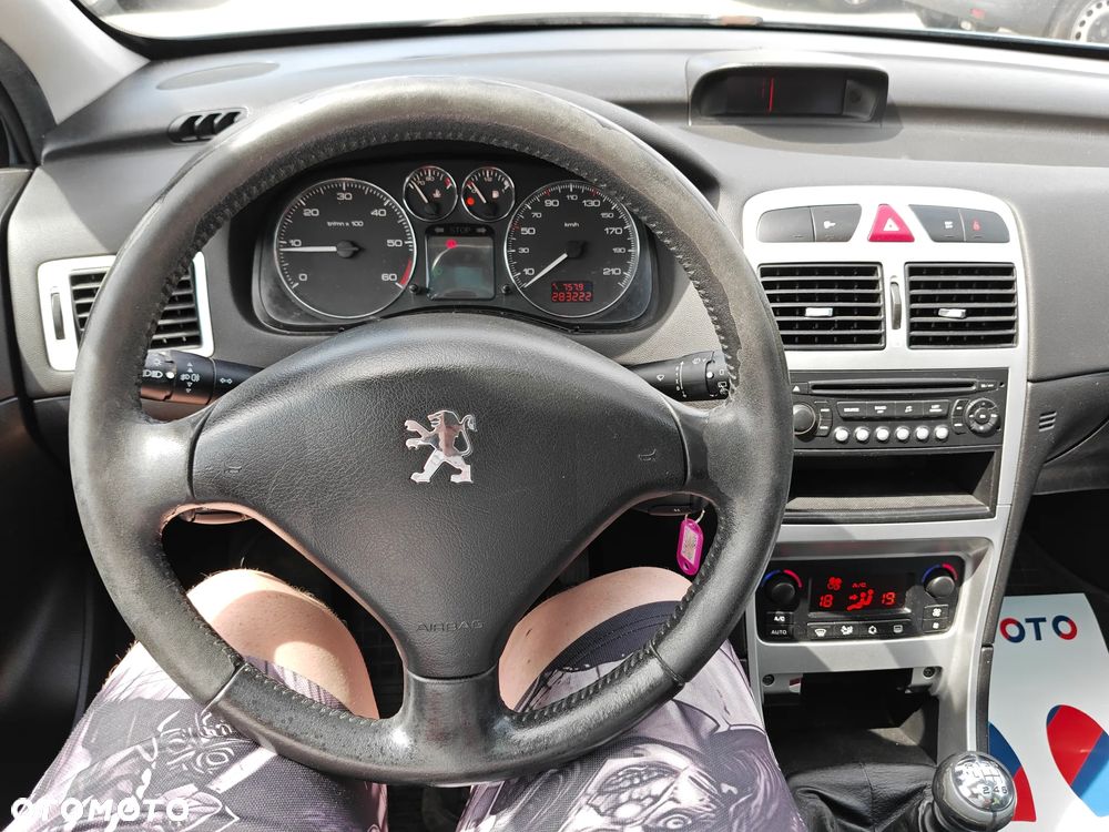 Peugeot 307 HDi 135 Premium - 22