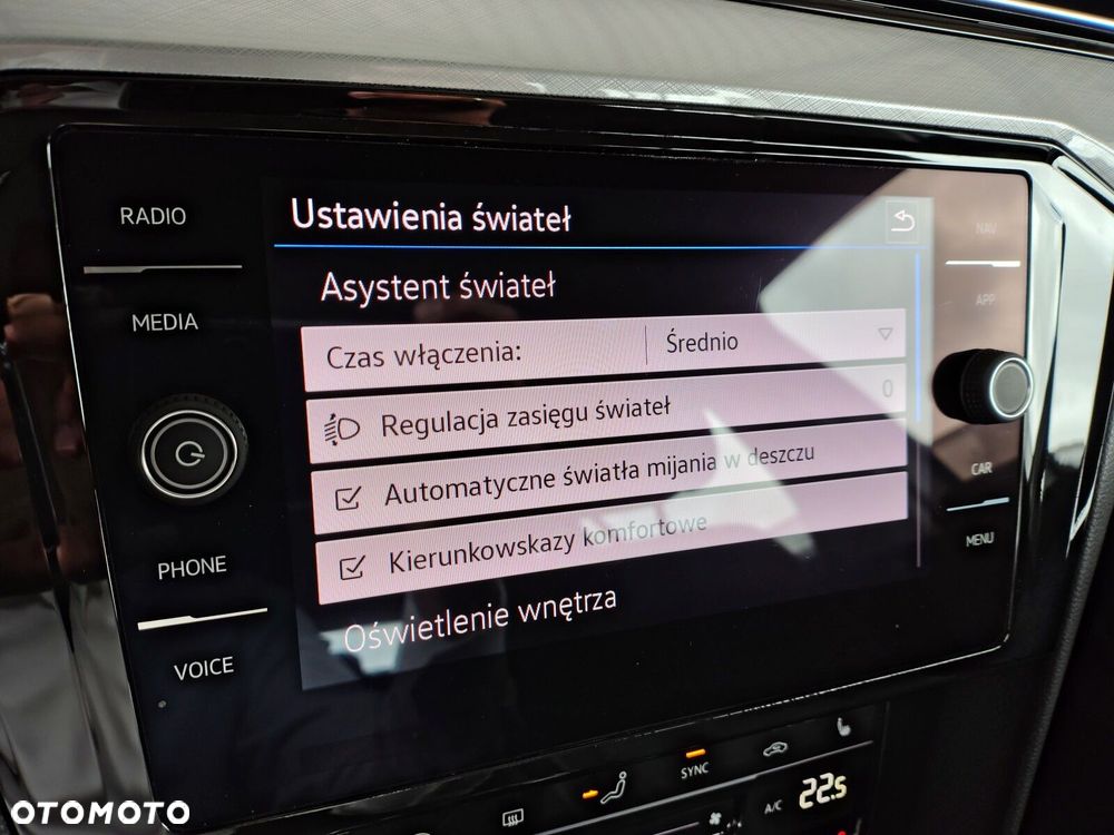 Volkswagen Passat - 39
