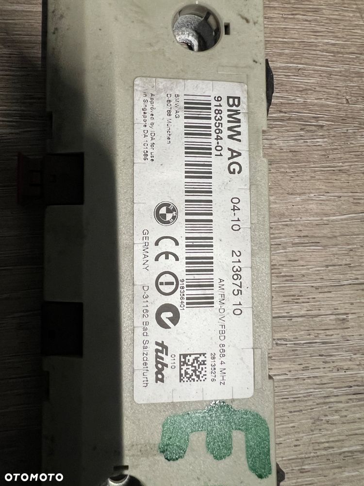 Wzmacniacz Antenowy DIVERSITY e61 Antena radio i pilot 9183564 - 2