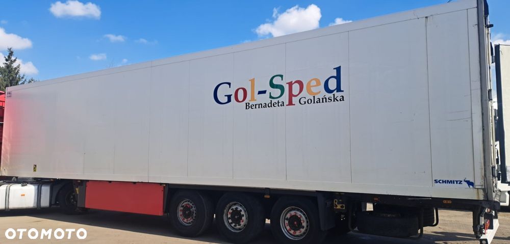 Schmitz Cargobull SKO 24 - 1