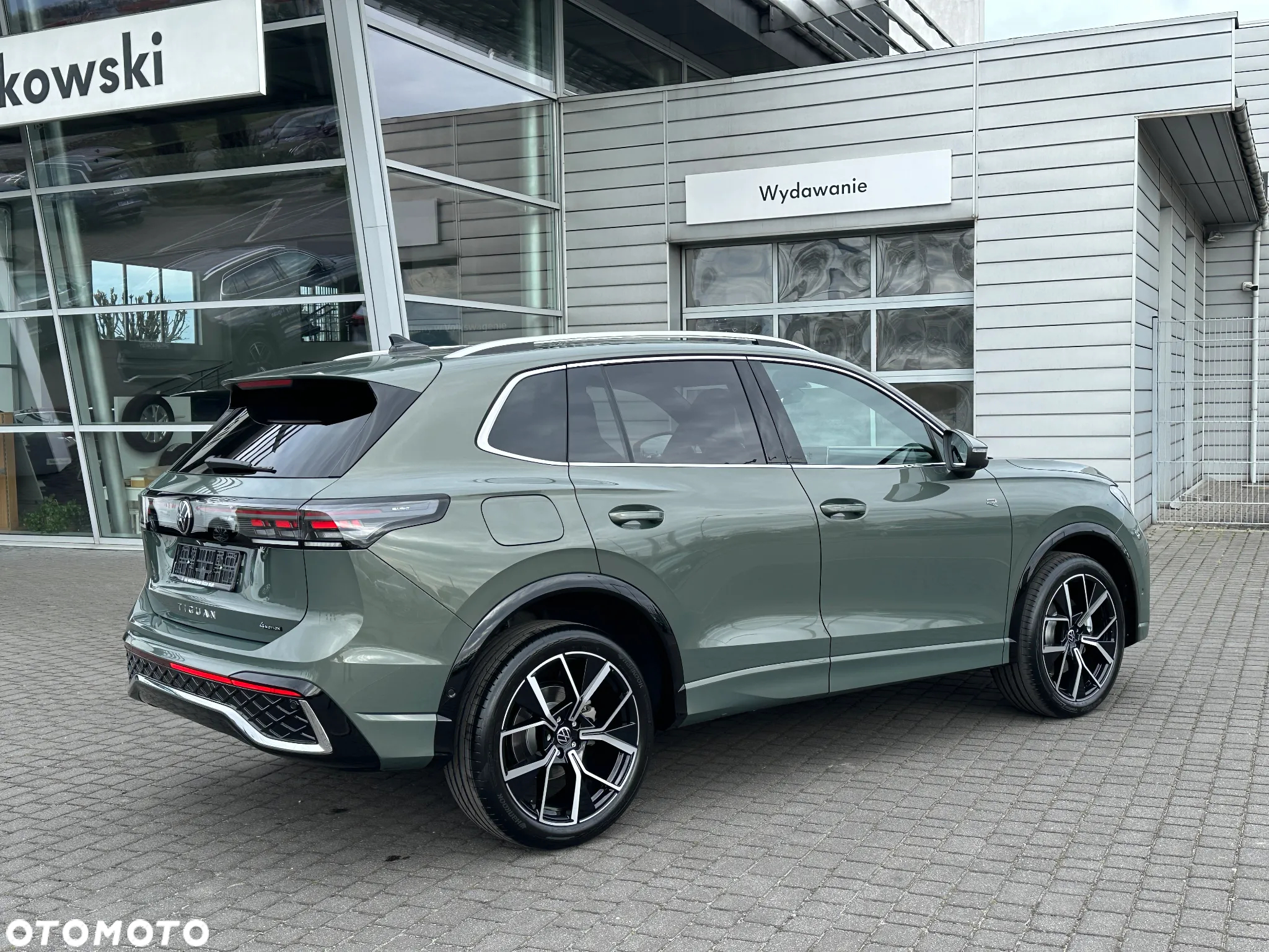 Volkswagen Tiguan 2.0 TSI 4Mot R-Line Plus DSG - 9