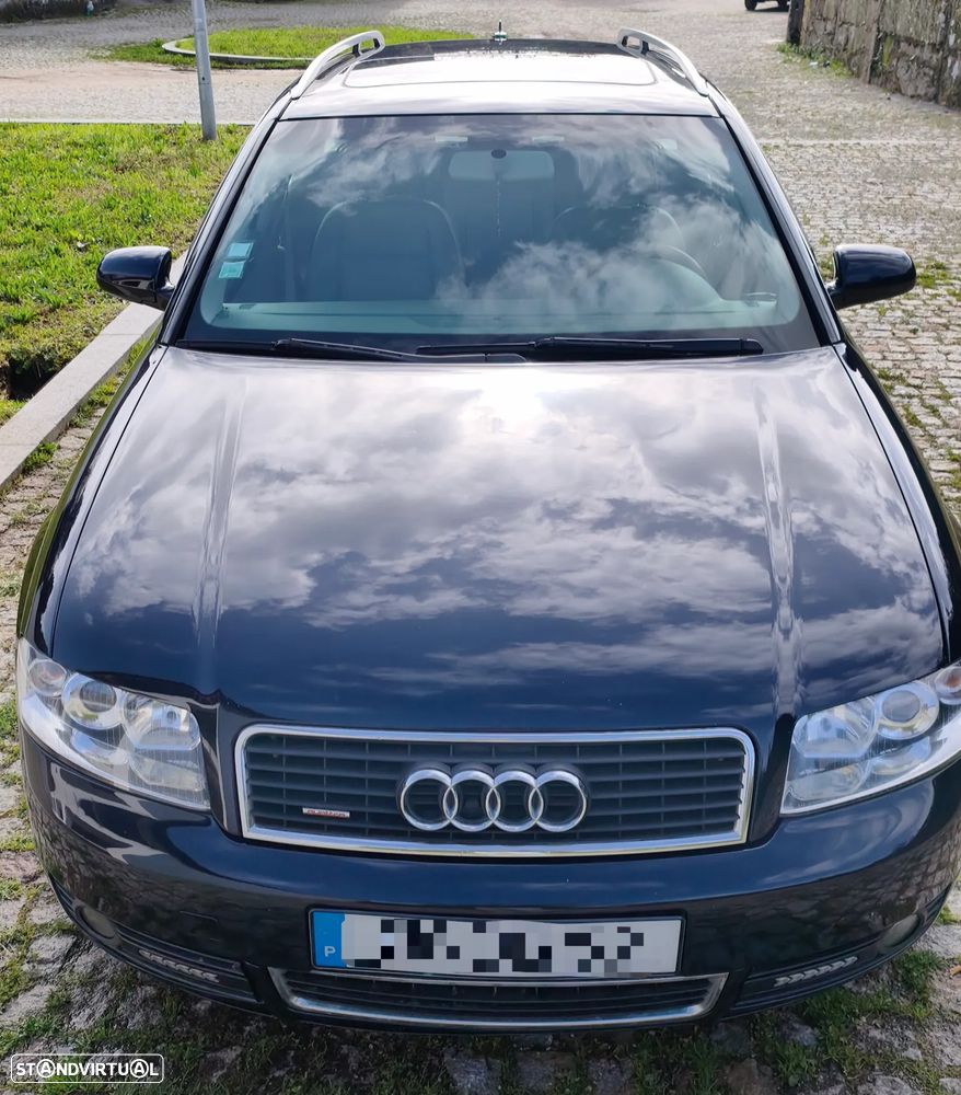 Audi A4 Avant - 1