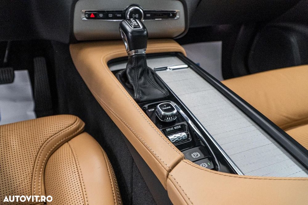 Volvo XC 90 D5 AWD Inscription - 13