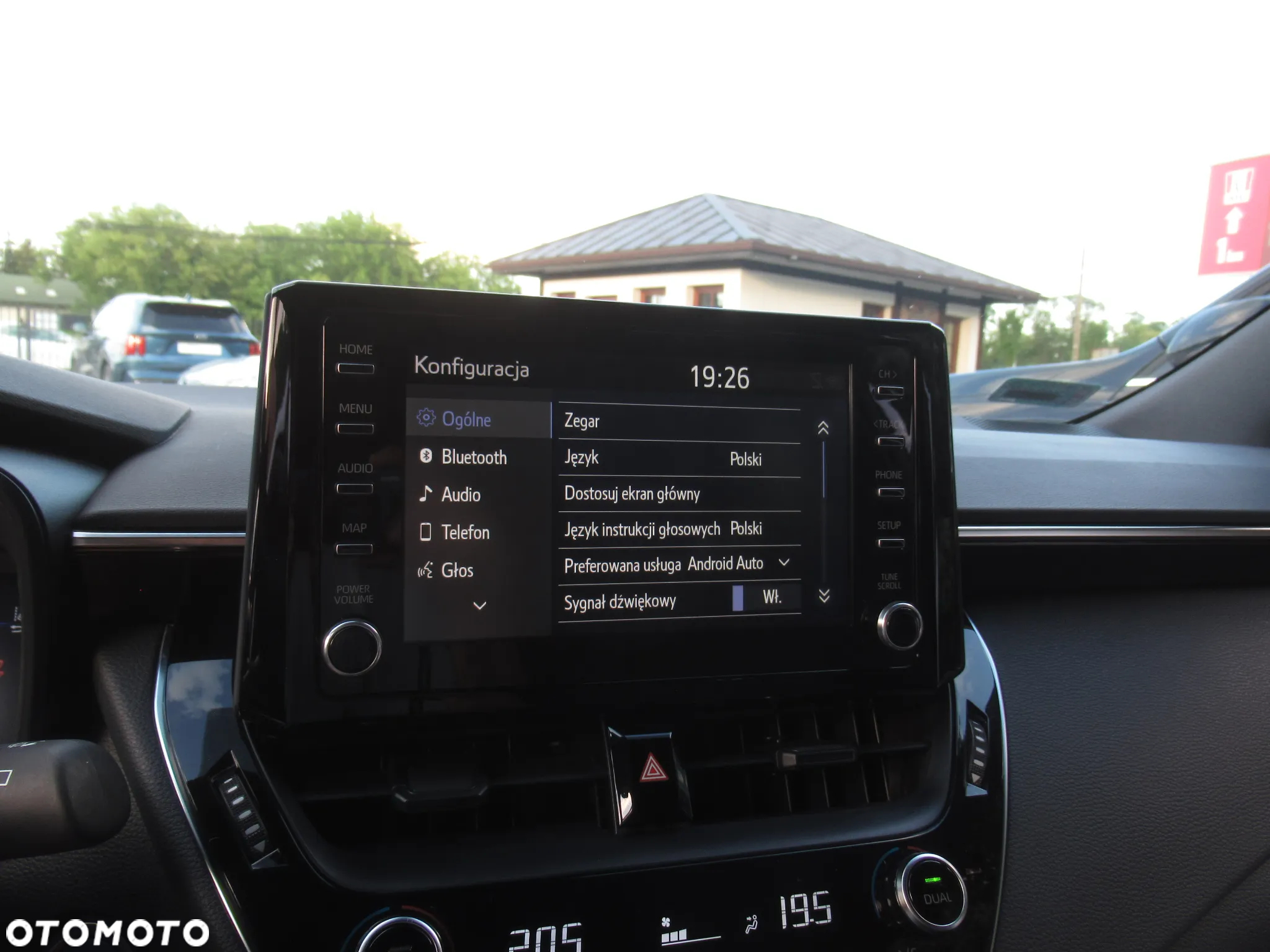 Toyota Corolla 1.8 Hybrid Active - 16