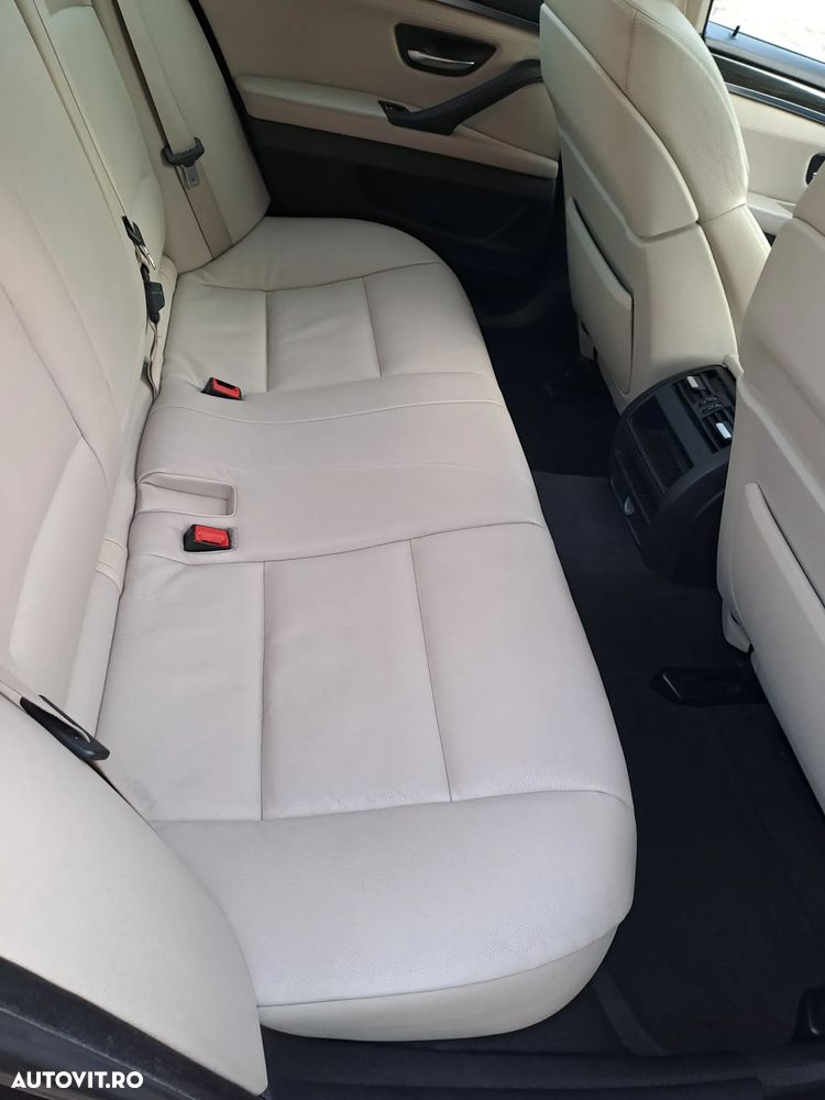 BMW Seria 5 525d xDrive Sport-Aut. Modern Line - 10