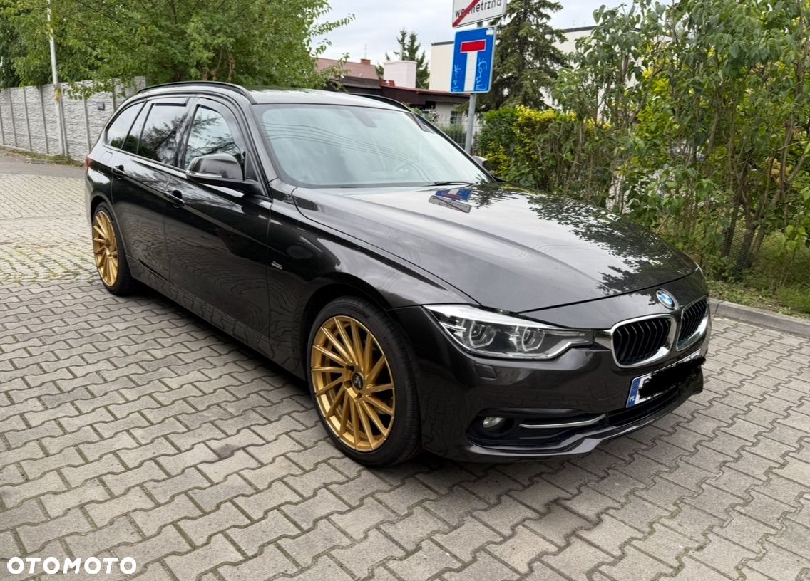 BMW Seria 3 320d Touring xDrive Sport Line - 1