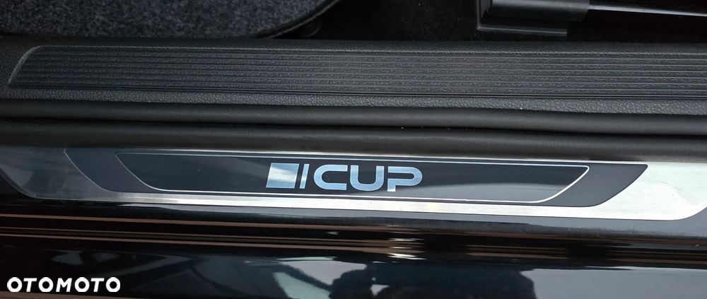 Volkswagen Golf 1.6 BlueTDI Cup - 14