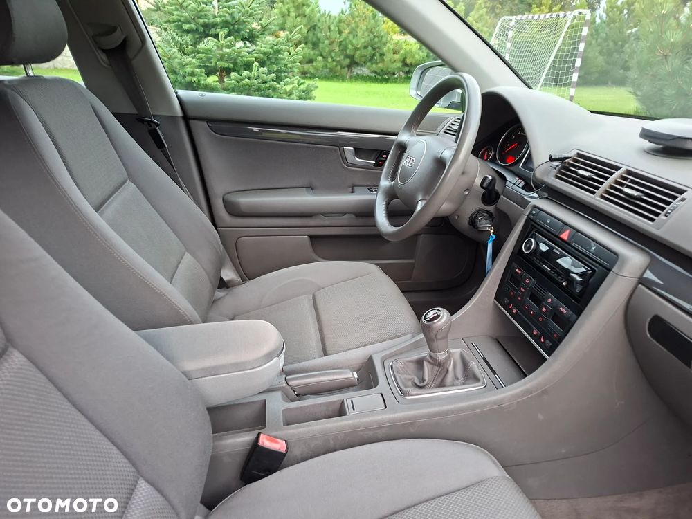 Audi A4 Avant 2 - 2
