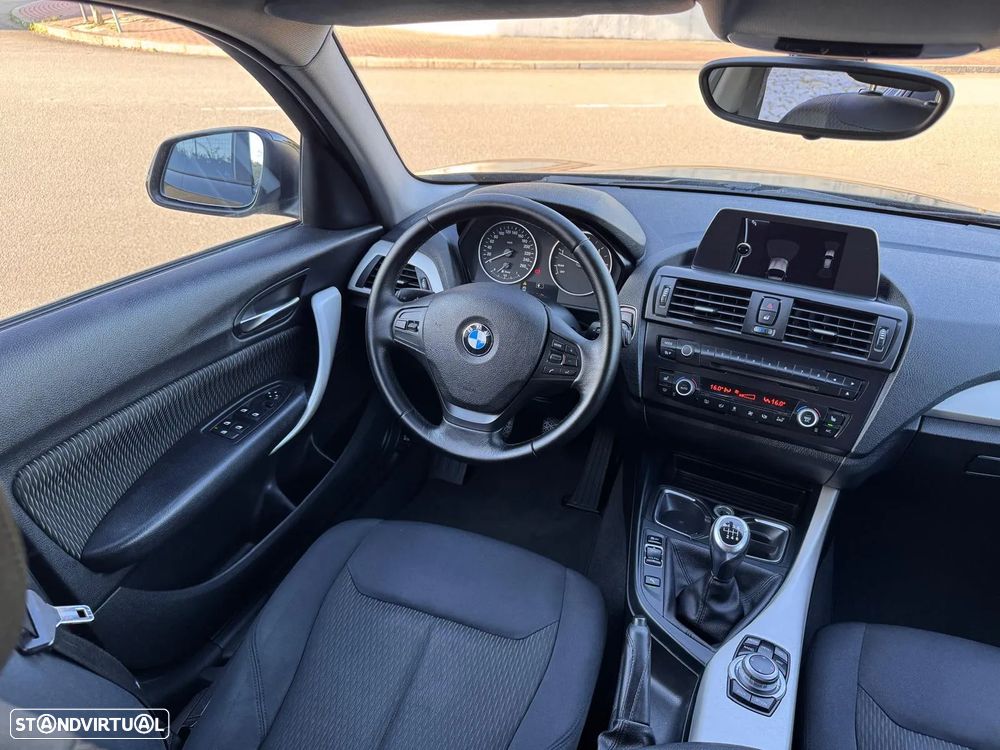 BMW 116 d EfficientDynamics Edition Urban Line - 22