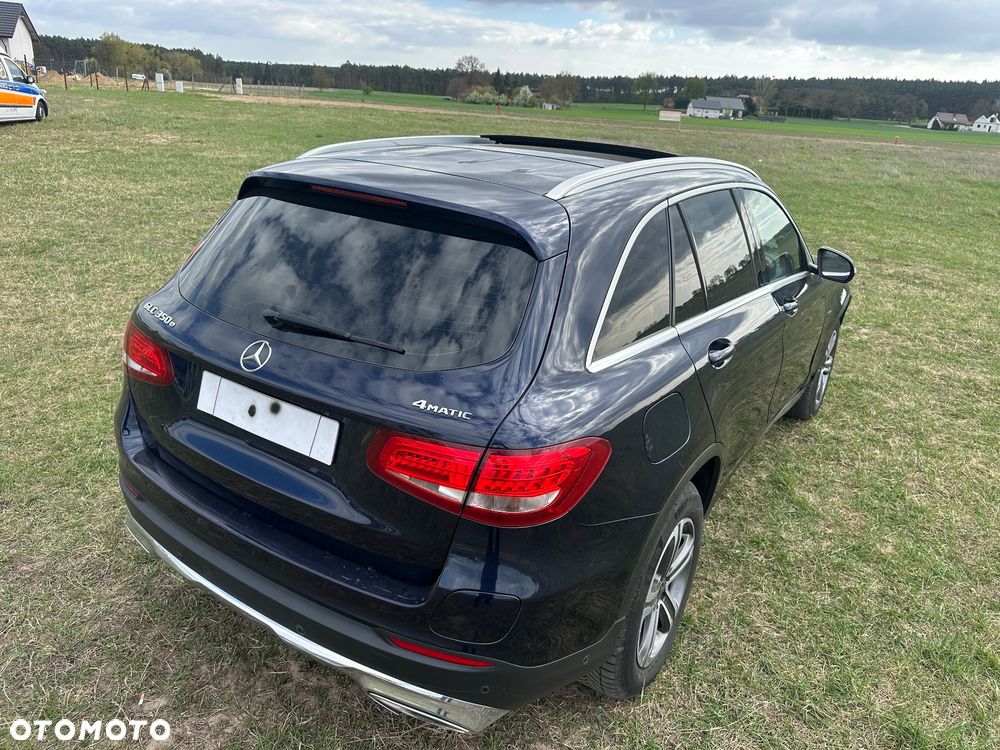 Mercedes-Benz GLC 350 e 4Matic 7G-TRONIC Edition 1 - 27