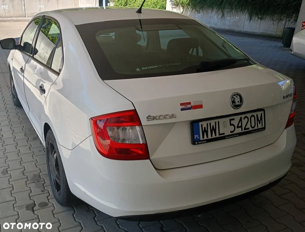 Skoda RAPID 1.2 Ambition - 10