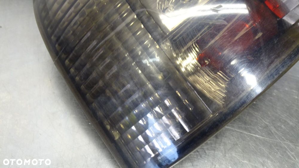 LAMPA LEWA PRAWA TYLNA AUDI A3 8L 1.8 - 4