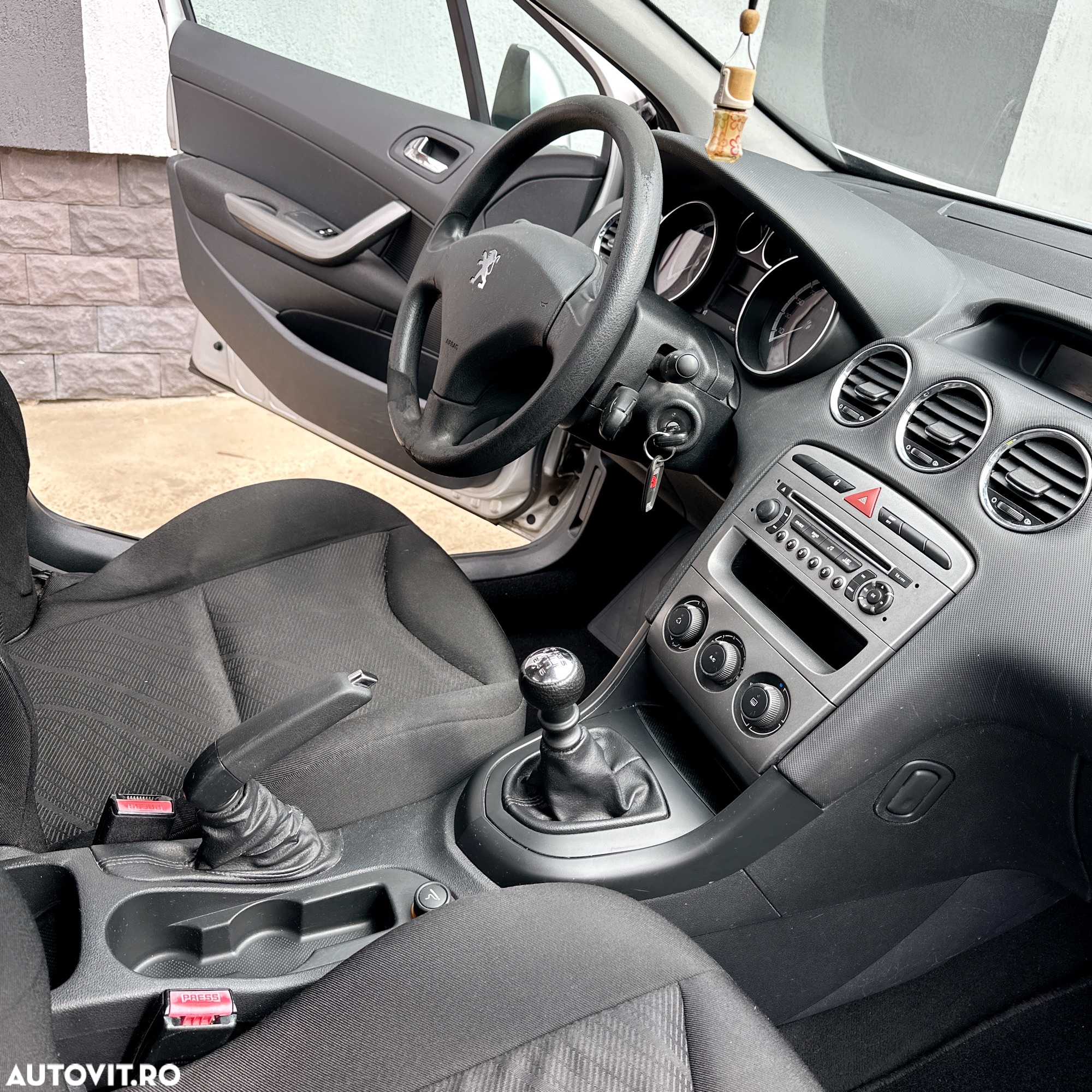 Peugeot 308 - 9