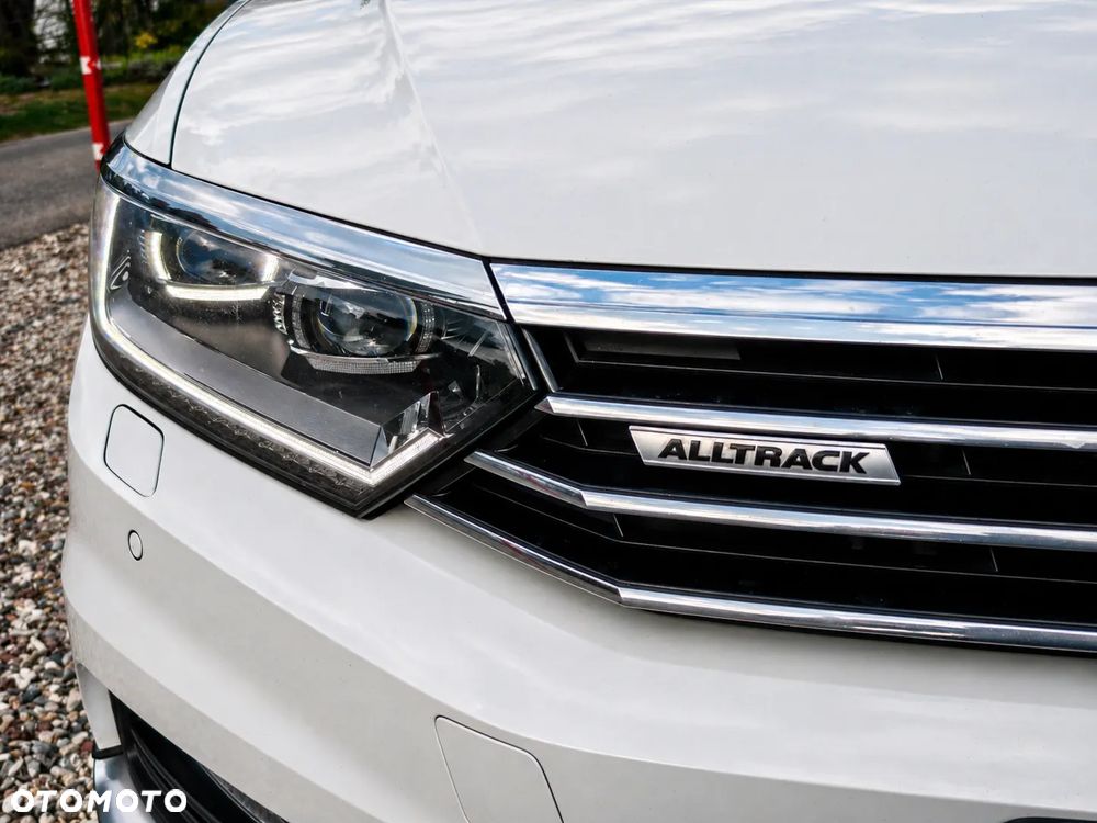 Volkswagen Passat Alltrack 2.0 TDI SCR 4Motion DSG (BMT) - 1