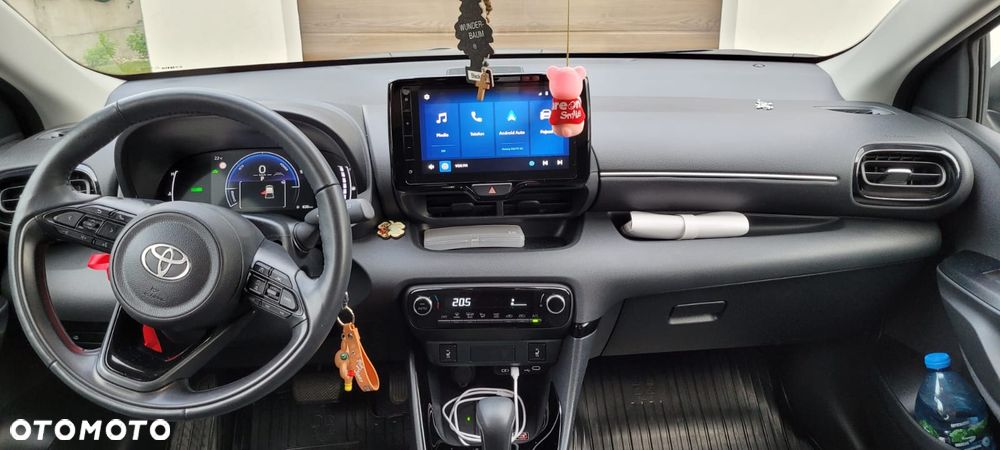 Toyota Yaris - 11