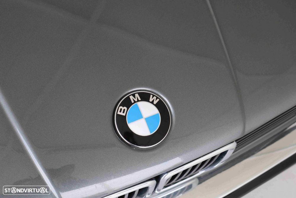 BMW 325 i Cabriolet - 4