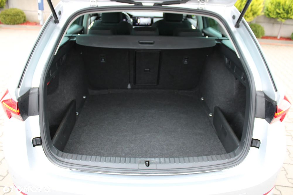 Skoda Octavia 1.5 TSI ACT Style - 36