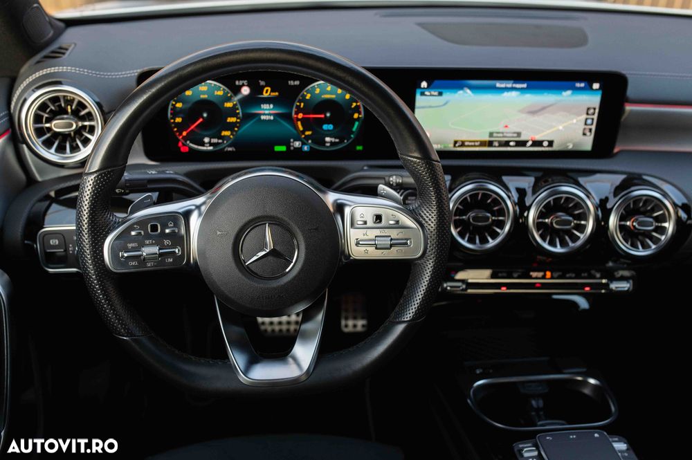 Mercedes-Benz CLA 250 e 8G-DCT AMG Line - 27