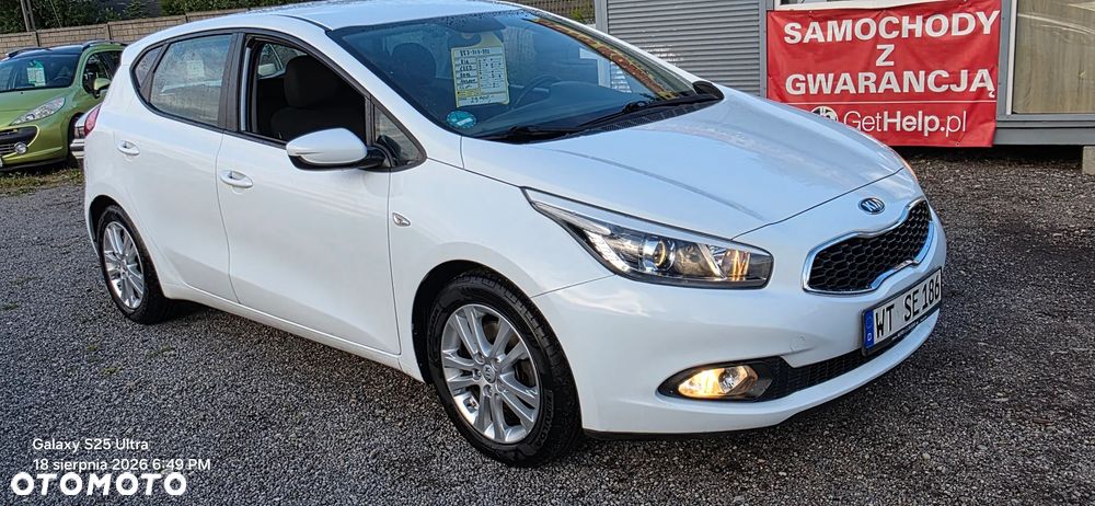 Kia Ceed - 4