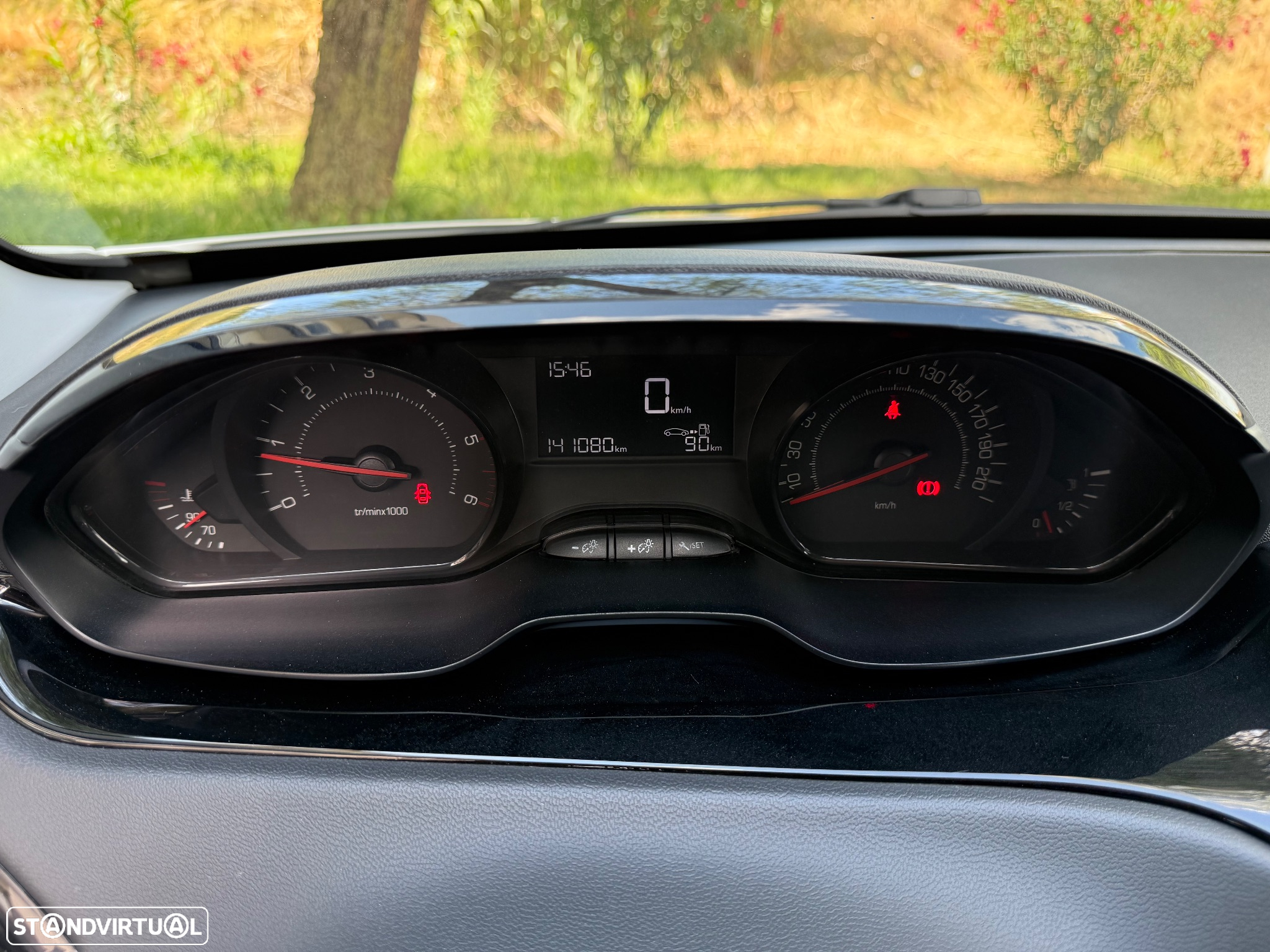 Peugeot 208 1.4 HDi Active - 6