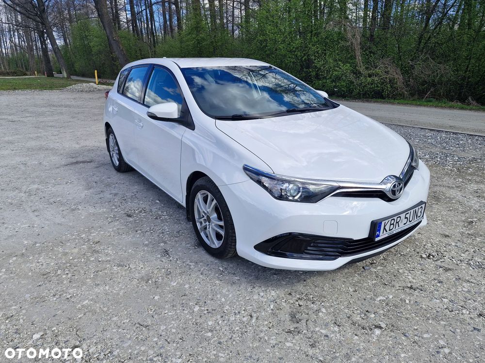 Toyota Auris 1.4 D-4D Active - 4