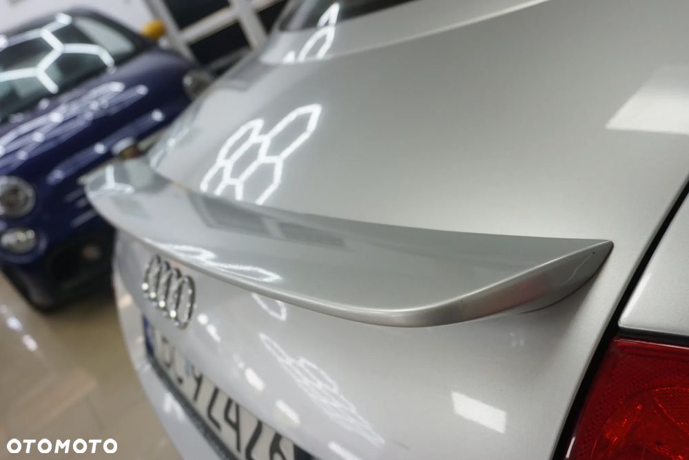 Audi TT Coupé 1.8 T - 23