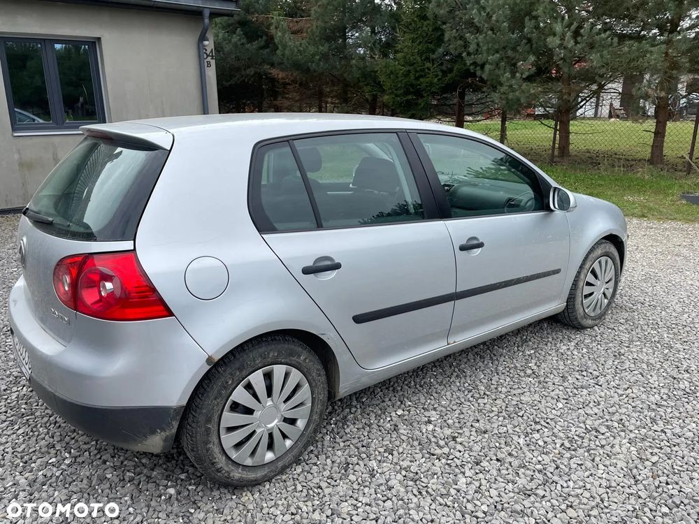 Volkswagen Golf 1.9 TDI Comfortline - 4