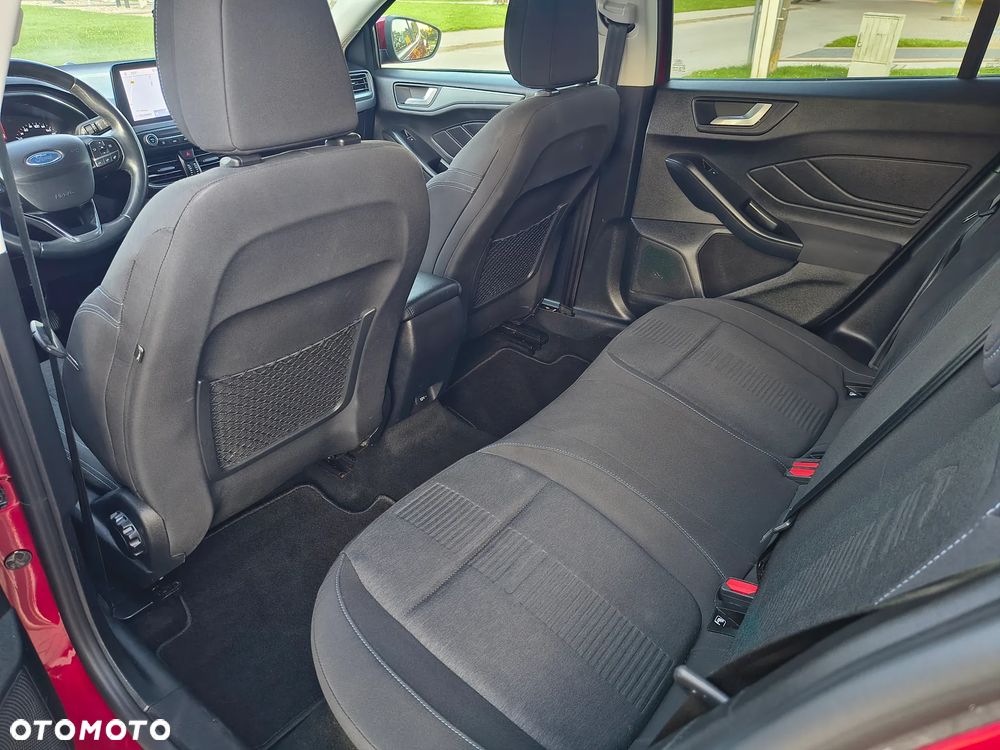 Ford Focus 2.0 EcoBlue Active - 19