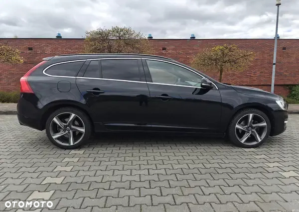 Volvo V60 D4 Drive-E Summum - 3