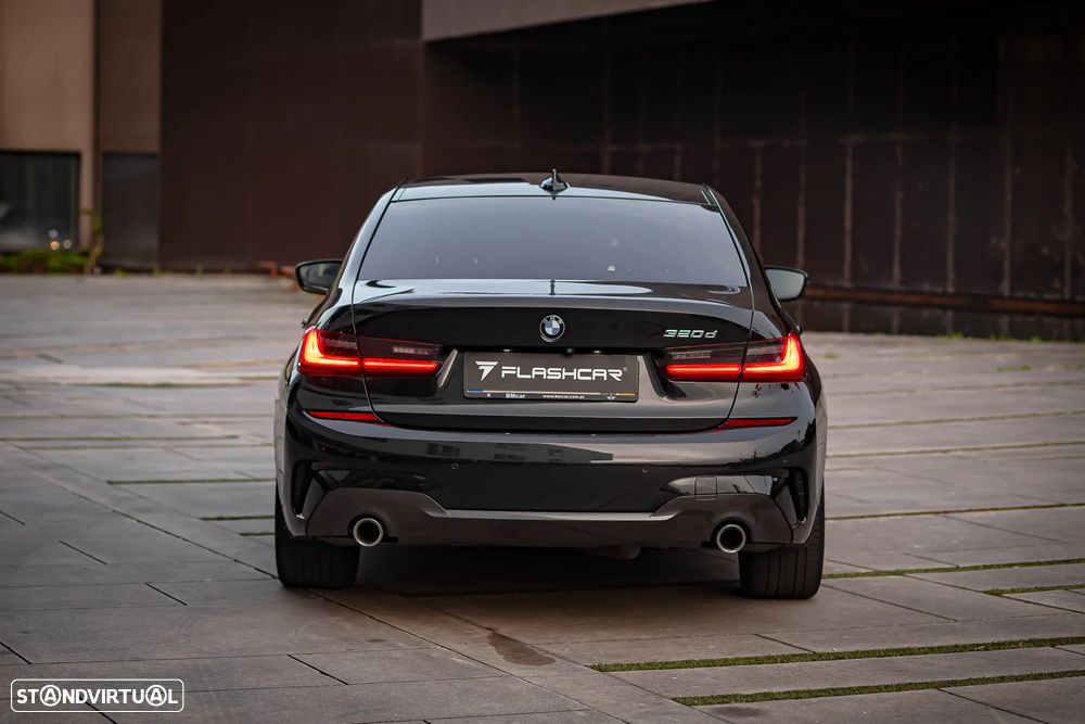 BMW 320 d Pack M Auto - 3