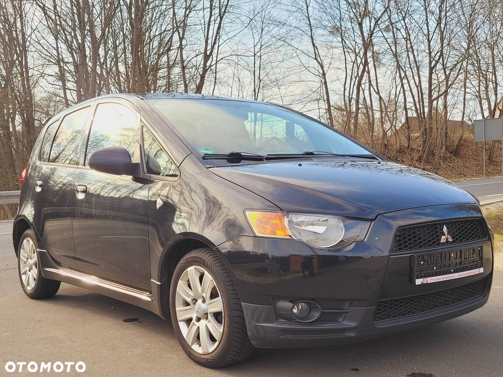 Mitsubishi Colt - 1