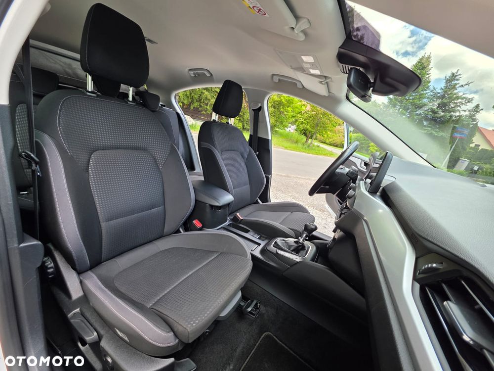 Ford Focus 1.0 EcoBoost Trend Edition Business - 22