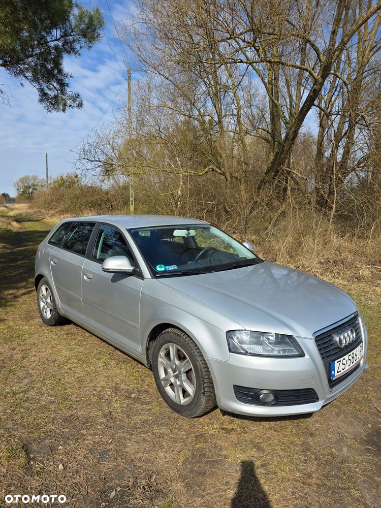 Audi A3 Sportback 1.4 TFSI Ambiente S tronic - 4